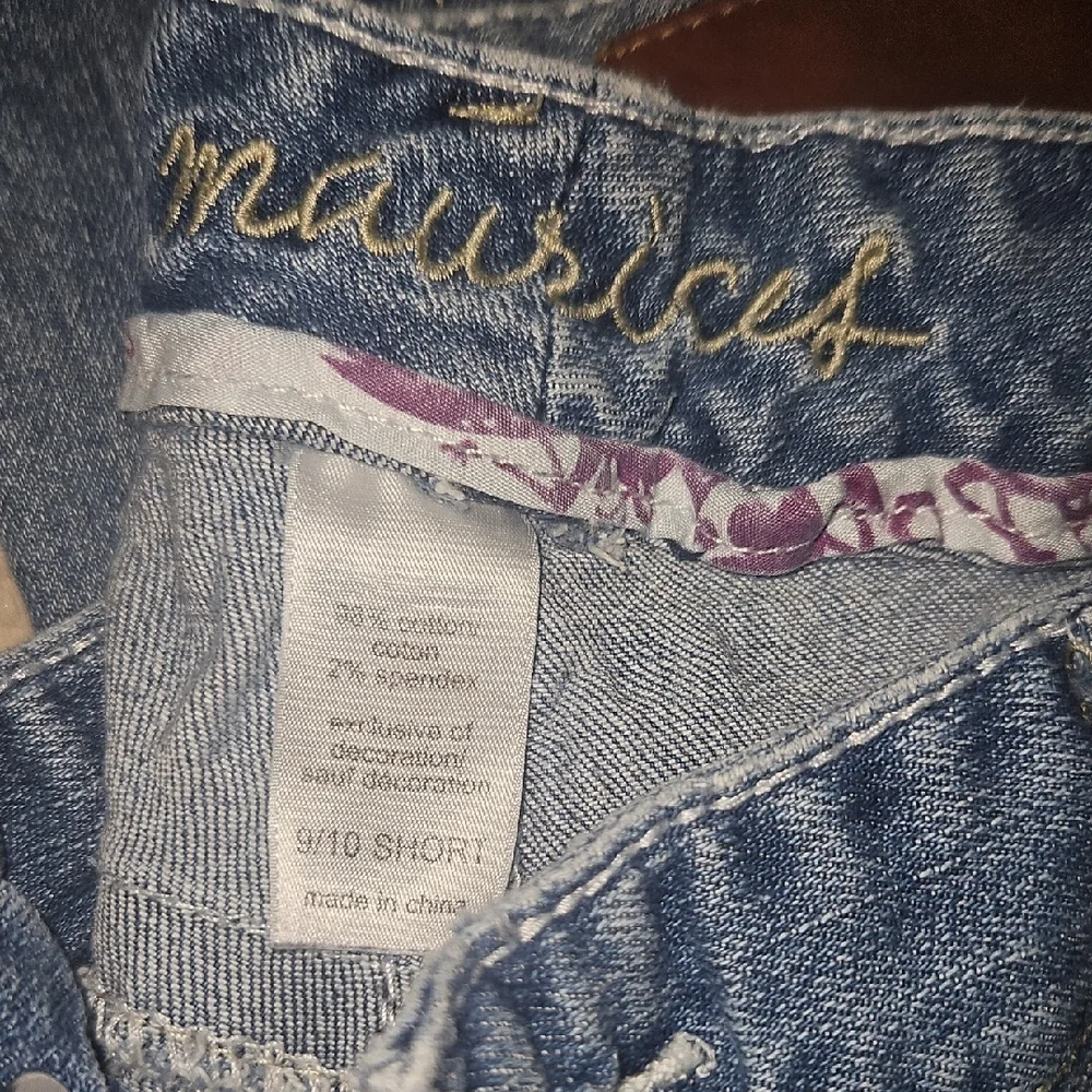 Maurices Light Blue Straight Leg Jeans - Picture 3 of 4